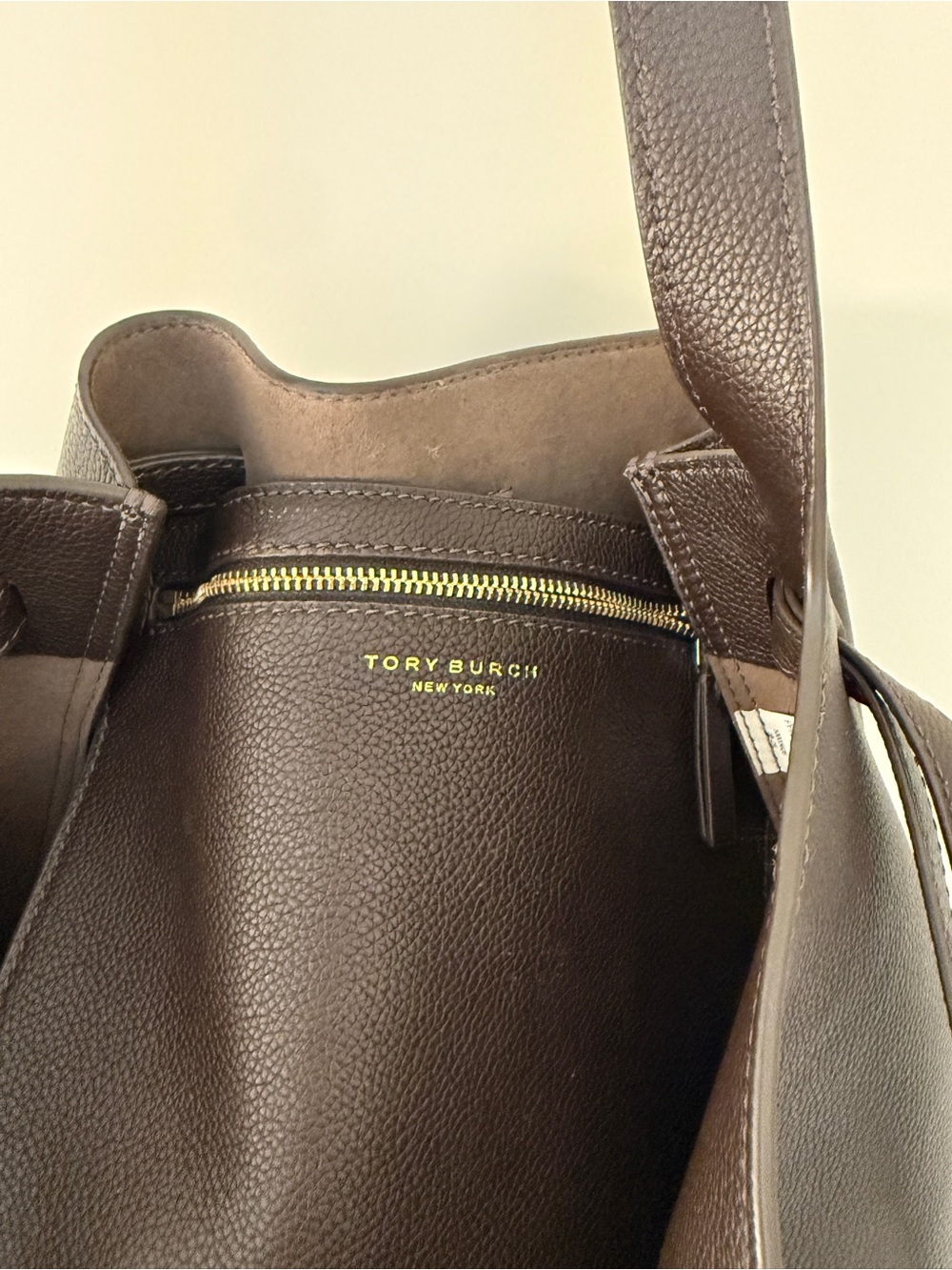 Tory Burch Large Romy Tote Bag - Picture 3 of 3